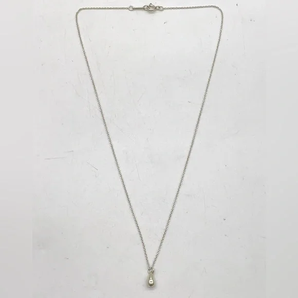 Authentic Tiffany & Co.Teardrop SV925 Pendant Necklace W/Box/Dustbag - Picture 3 of 7